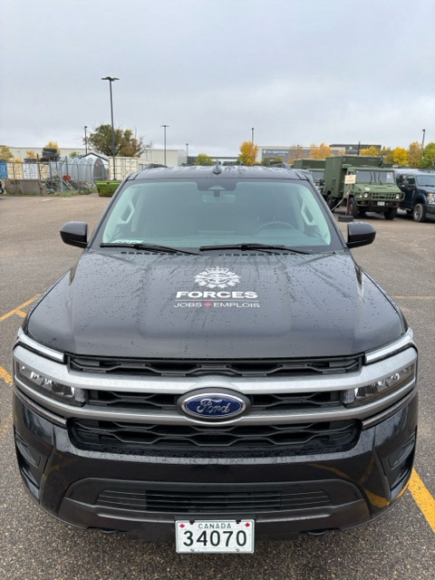 Ford Expedition vehicle wrap photo 2
